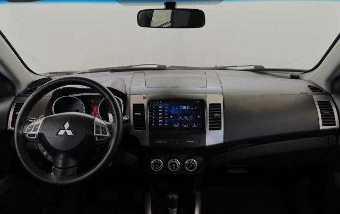 Mitsubishi Outlander II с пробегом 2007 года, цена 700 000 рублей, 311603 км, внедорожник, Автокод Объявления