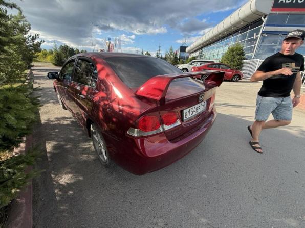 Honda Civic VIII Рестайлинг с пробегом 2009 года, цена 799 000 рублей, 206651 км, седан, Автокод Объявления