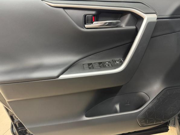 Toyota RAV4 V (XA50) с пробегом 2025 года, цена 4 140 000 рублей, 85 км, внедорожник, Автокод Объявления