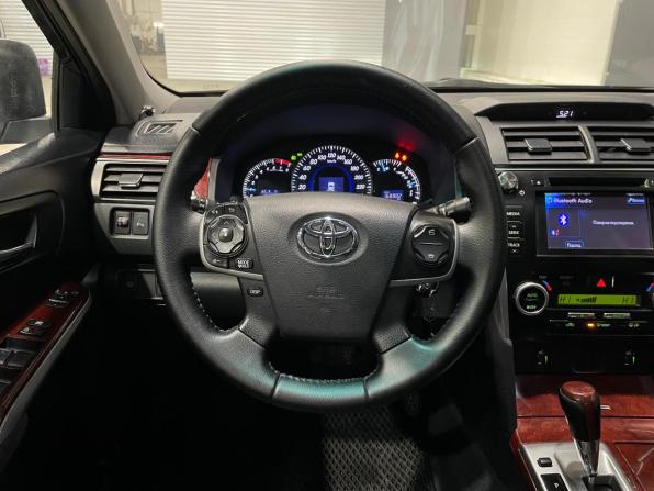 Toyota Camry VII (XV50) с пробегом 2013 года, цена 1 428 000 рублей, 165910 км, седан, Автокод Объявления