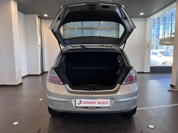 Opel Astra H Рестайлинг с пробегом 2009 года, цена 266 000 рублей, 257630 км, хэтчбек, Автокод Объявления