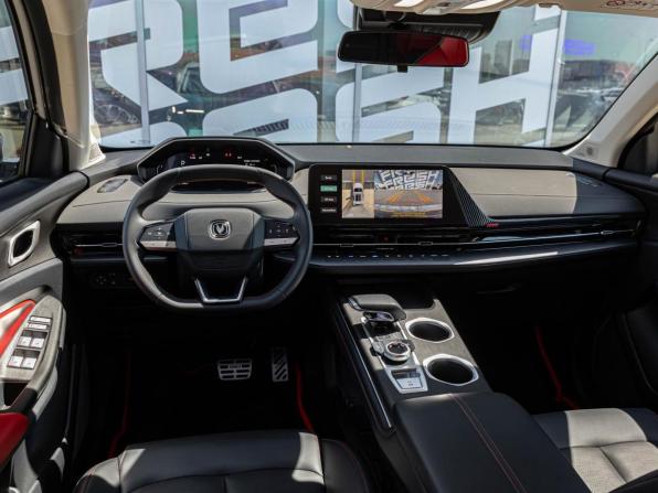 Changan UNI-S (CS55 Plus) I с пробегом 2024 года, цена 2 220 000 рублей, 15327 км, внедорожник, Автокод Объявления