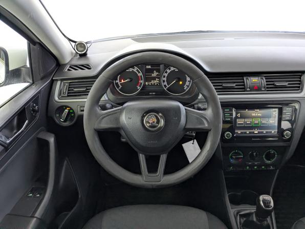 Skoda Rapid I Рестайлинг с пробегом 2019 года, цена 840 000 рублей, 257323 км, лифтбек, Автокод Объявления