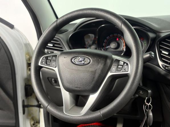 Lada (ВАЗ) Vesta I с пробегом 2018 года, цена 850 000 рублей, 146084 км, седан, Автокод Объявления