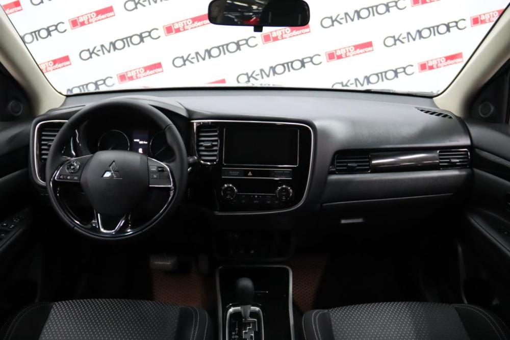 Mitsubishi Outlander III Рестайлинг 3 Сургут  - изображение 8