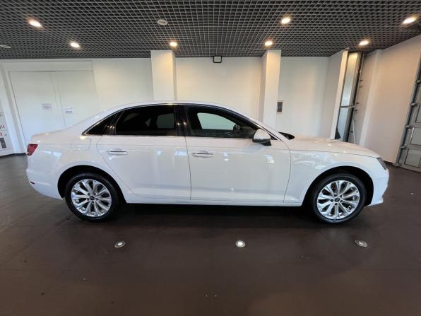 Audi A4 V (B9) с пробегом 2015 года, цена 1 876 000 рублей, 151776 км, седан, Автокод Объявления