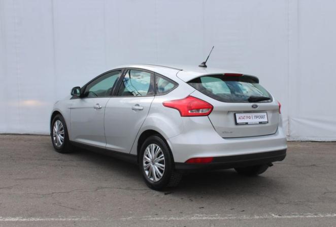 Ford Focus III Рестайлинг с пробегом 2017 года, цена 978 000 рублей, 104231 км, хэтчбек, Автокод Объявления