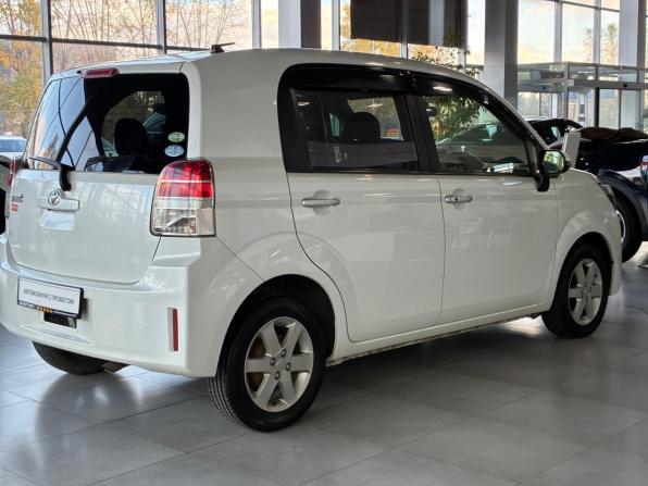 Toyota Spade с пробегом 2016 года, цена 899 000 рублей, 120371 км, минивэн, Автокод Объявления