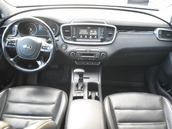 Kia Sorento III Prime Рестайлинг с пробегом 2018 года, цена 2 250 000 рублей, 170150 км, внедорожник, Автокод Объявления
