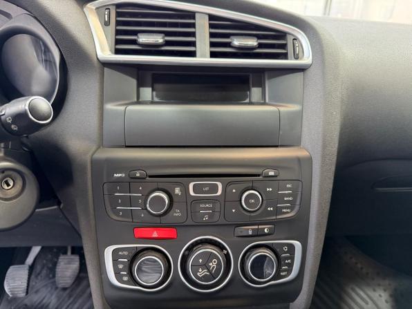 Citroen C4 II с пробегом 2011 года, цена 635 000 рублей, 157380 км, хэтчбек, Автокод Объявления