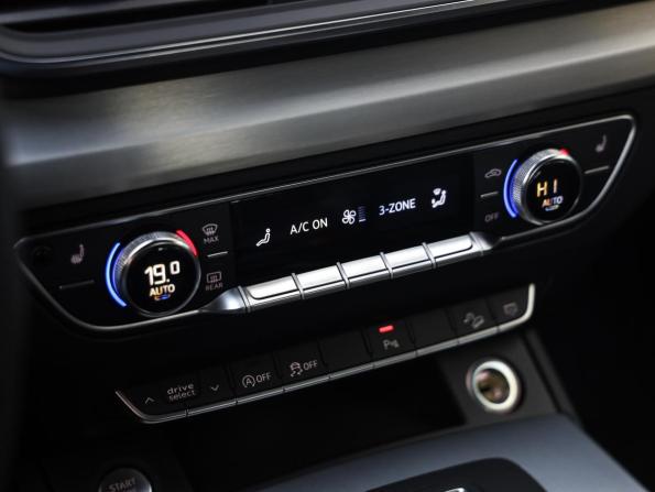 Audi Q5 II (FY) с пробегом 2020 года, цена 3 789 777 рублей, 65404 км, внедорожник, Автокод Объявления