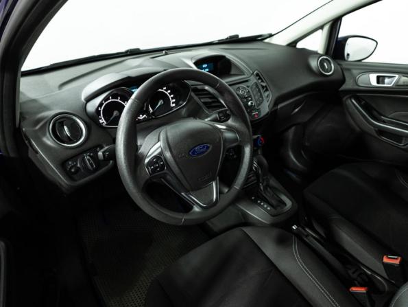 Ford Fiesta Mk6 Рестайлинг с пробегом 2018 года, цена 1 179 700 рублей, 76036 км, хэтчбек, Автокод Объявления