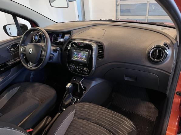 Renault Kaptur I с пробегом 2017 года, цена 1 590 000 рублей, 133987 км, внедорожник, Автокод Объявления