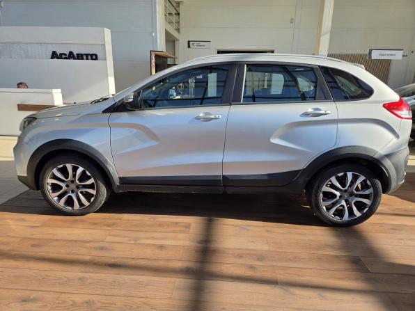 Lada (ВАЗ) XRAY I с пробегом 2018 года, цена 885 000 рублей, 135737 км, хэтчбек, Автокод Объявления