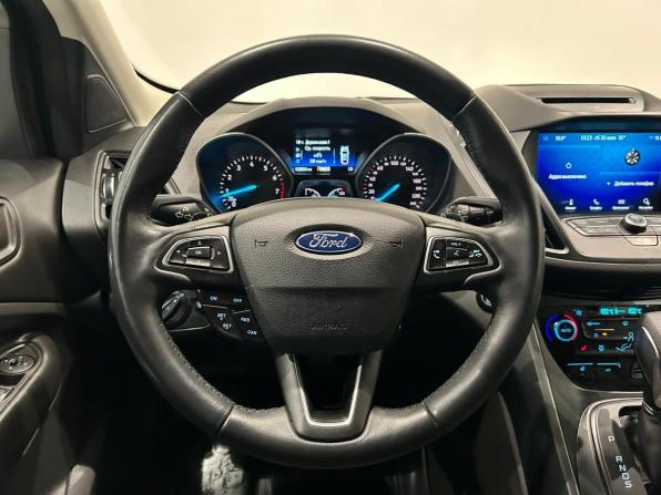 Ford Kuga II Рестайлинг с пробегом 2018 года, цена 1 599 000 рублей, 133650 км, внедорожник, Автокод Объявления