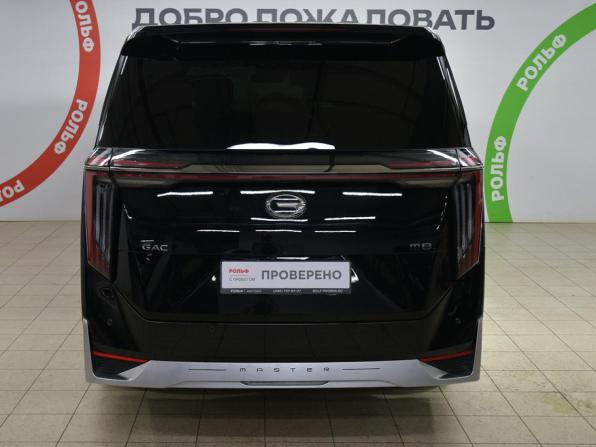 GAC M8 с пробегом 2024 года, цена 4 630 000 рублей, 32100 км, минивэн, Автокод Объявления
