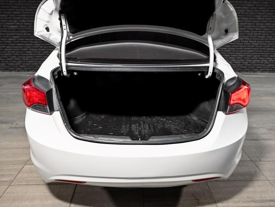 Hyundai Elantra V (MD) Екатеринбург  - изображение 6