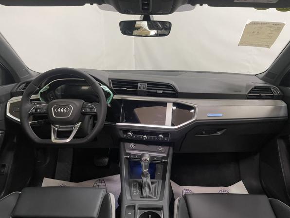 Audi Q3 III (FJ) с пробегом 2026 года, цена 3 700 000 рублей, 16 км, внедорожник, Автокод Объявления