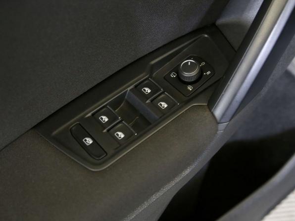 Volkswagen Tiguan II Рестайлинг с пробегом 2020 года, цена 2 190 000 рублей, 116000 км, внедорожник, Автокод Объявления