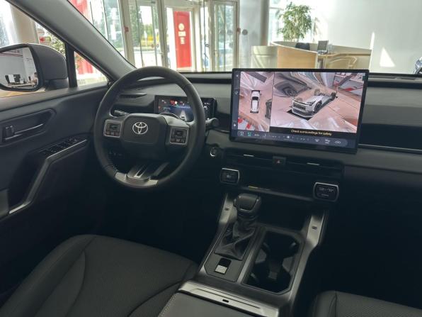 Toyota RAV4 VI (XA60) с пробегом 2026 года, цена 4 300 000 рублей, 17 км, внедорожник, Автокод Объявления