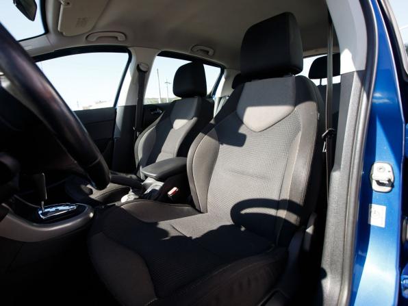 Peugeot 308 I Рестайлинг с пробегом 2011 года, цена 478 000 рублей, 295577 км, хэтчбек, Автокод Объявления