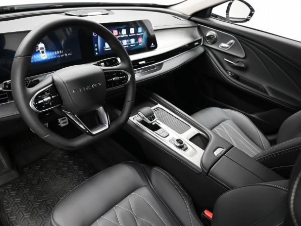 Chery Arrizo 8 с пробегом 2025 года, цена 2 348 000 рублей, 64 км, седан, Автокод Объявления