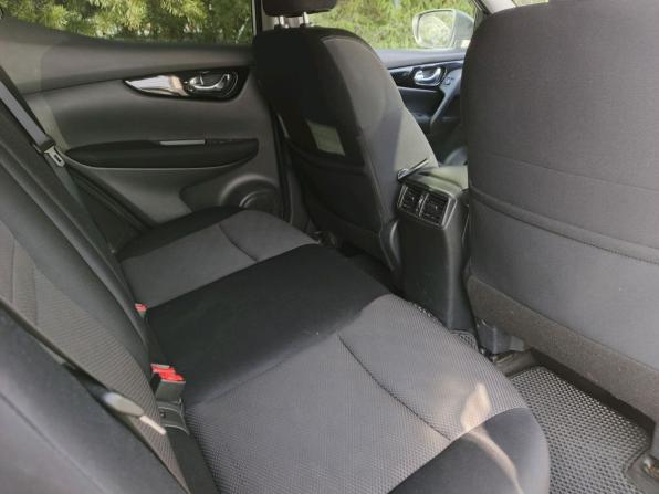 Nissan Qashqai II с пробегом 2018 года, цена 1 095 000 рублей, 158584 км, внедорожник, Автокод Объявления