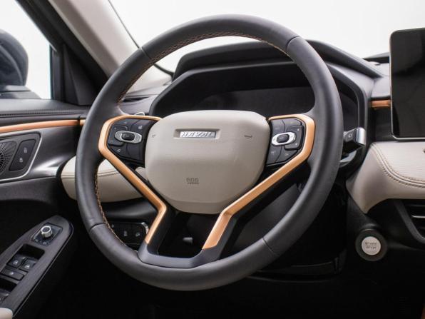 Haval Jolion I с пробегом 2023 года, цена 1 774 000 рублей, 45410 км, внедорожник, Автокод Объявления