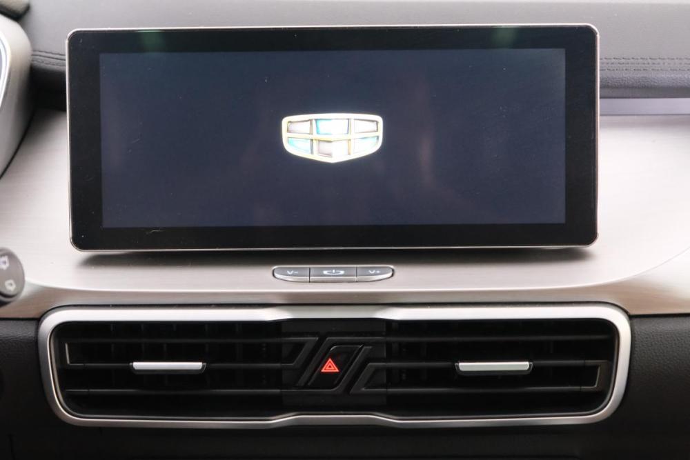 Geely Coolray I Омск  - изображение 15
