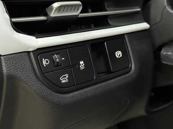 Kia Sportage V Рестайлинг с пробегом 2026 года, цена 3 910 000 рублей, 85 км, внедорожник, Автокод Объявления