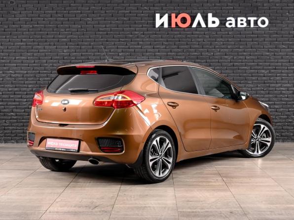 Kia Ceed II Рестайлинг с пробегом 2016 года, цена 1 320 000 рублей, 130197 км, хэтчбек, Автокод Объявления