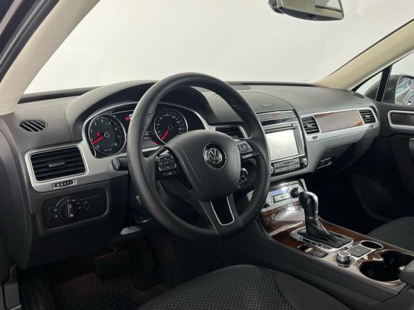 Volkswagen Touareg II Рестайлинг с пробегом 2015 года, цена 2 530 000 рублей, 90176 км, внедорожник, Автокод Объявления