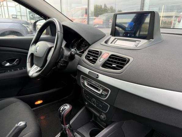 Renault Fluence I с пробегом 2010 года, цена 555 000 рублей, 235367 км, седан, Автокод Объявления