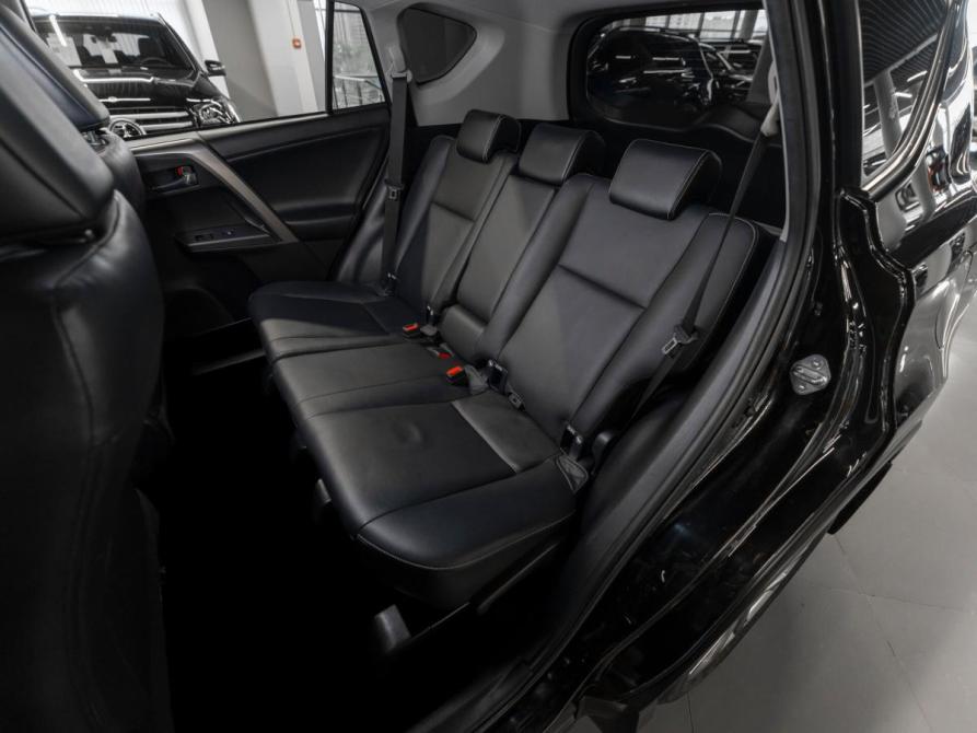 Toyota RAV4 IV (XA40) Рестайлинг Москва  - изображение 12