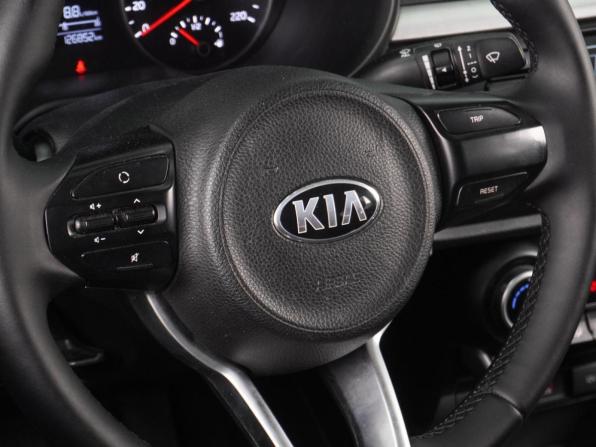 Kia Rio IV с пробегом 2017 года, цена 1 050 000 рублей, 126852 км, седан, Автокод Объявления
