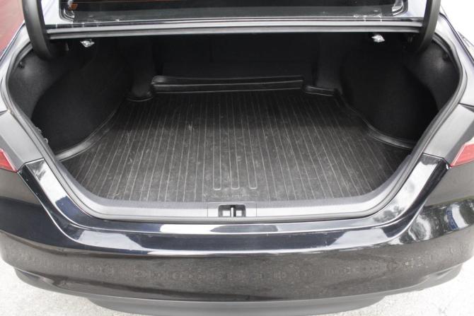 Toyota Camry VIII (XV70) с пробегом 2020 года, цена 2 980 000 рублей, 130628 км, седан, Автокод Объявления