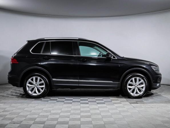Volkswagen Tiguan II с пробегом 2018 года, цена 2 168 450 рублей, 182600 км, внедорожник, Автокод Объявления
