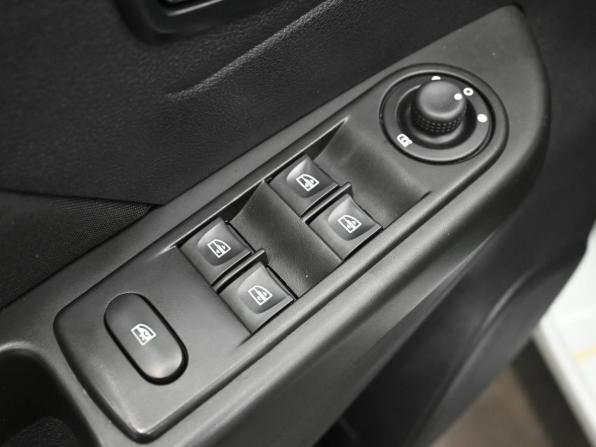 Renault Kaptur I с пробегом 2016 года, цена 1 400 000 рублей, 75888 км, внедорожник, Автокод Объявления