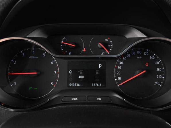 Opel Crossland X I Рестайлинг с пробегом 2021 года, цена 1 549 000 рублей, 40536 км, внедорожник, Автокод Объявления