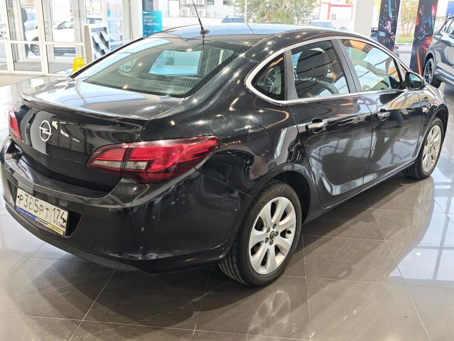 Opel Astra J Рестайлинг Челябинск  - изображение 3