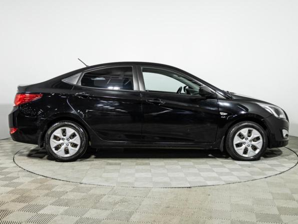 Hyundai Solaris I Рестайлинг с пробегом 2015 года, цена 1 049 585 рублей, 100700 км, седан, Автокод Объявления