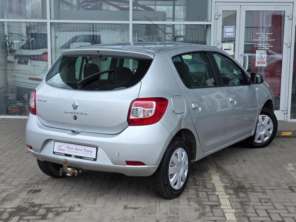 Renault Sandero II с пробегом 2018 года, цена 1 049 000 рублей, 101663 км, хэтчбек, Автокод Объявления
