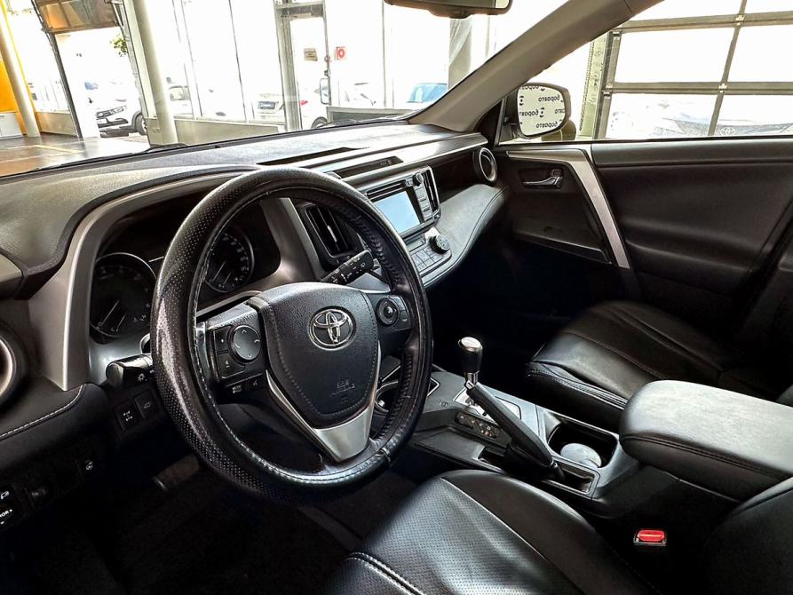 Toyota RAV4 IV (XA40) Рестайлинг Ростов-на-Дону  - изображение 4