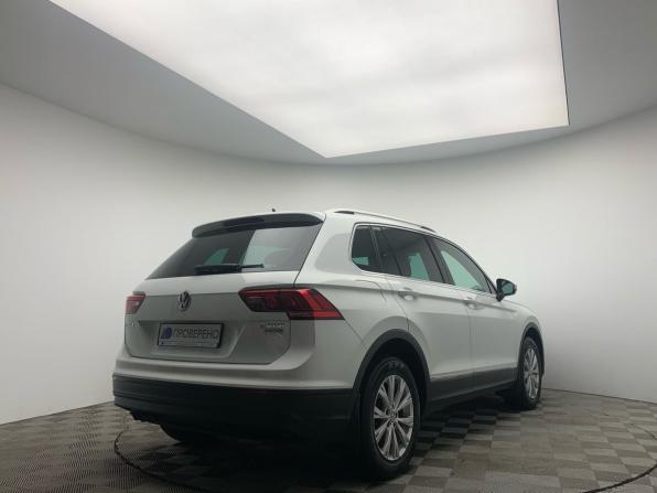 Volkswagen Tiguan II с пробегом 2018 года, цена 2 489 000 рублей, 129334 км, внедорожник, Автокод Объявления