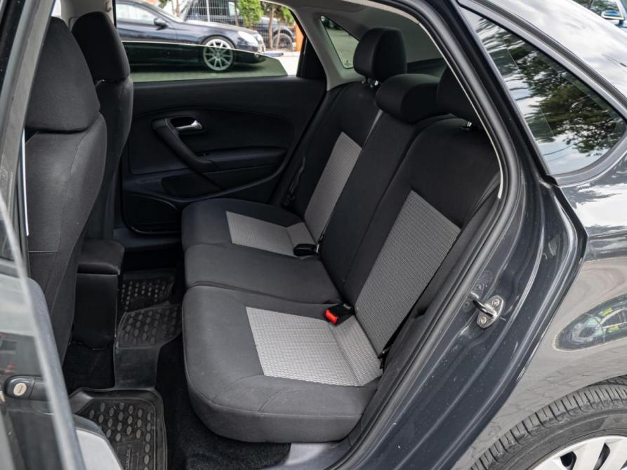 Volkswagen Polo V Краснодар  - изображение 9