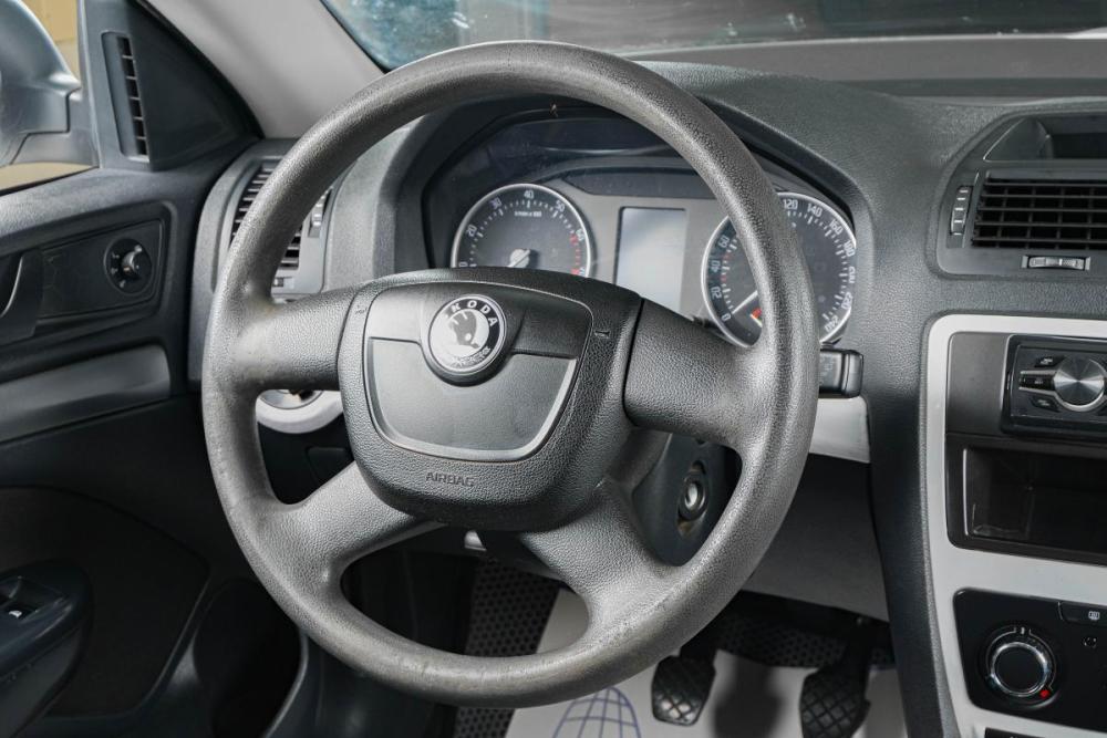 Skoda Octavia II (A5) Рестайлинг Тюмень  - изображение 12