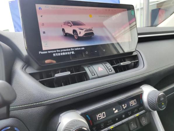 Toyota RAV4 V (XA50) с пробегом 2024 года, цена 3 900 000 рублей, 27865 км, внедорожник, Автокод Объявления