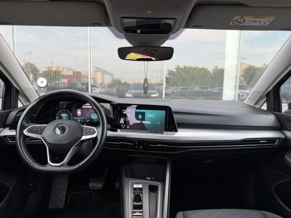 Volkswagen Golf VIII с пробегом 2021 года, цена 1 720 000 рублей, 203704 км, универсал, Автокод Объявления