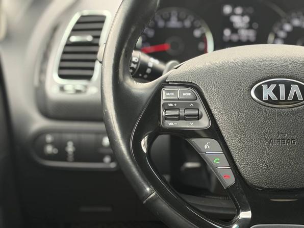 Kia Cerato III Рестайлинг (Classic) с пробегом 2018 года, цена 1 479 000 рублей, 129810 км, седан, Автокод Объявления