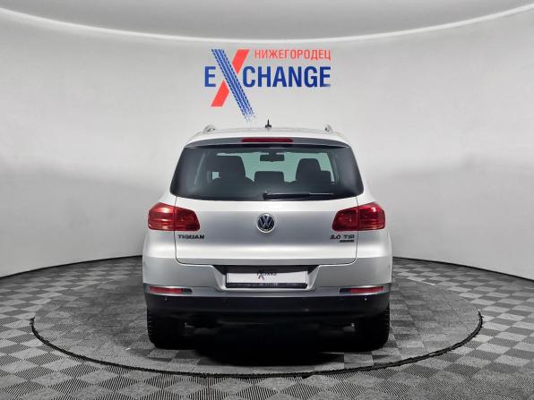 Volkswagen Tiguan I Рестайлинг с пробегом 2011 года, цена 979 000 рублей, 222897 км, внедорожник, Автокод Объявления